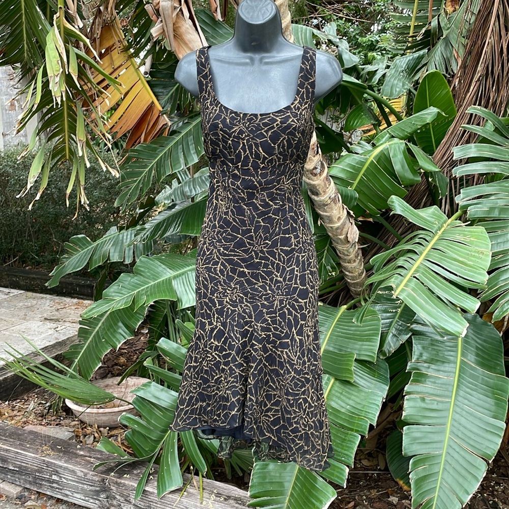 Robbie B dark floral silk 100% dress